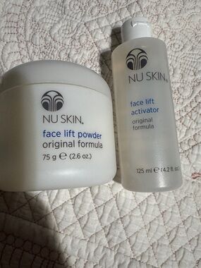 Skin Face Lift Activator & Powder Set - White and Blue Text
